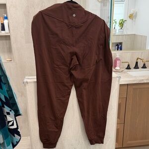 lululemon athletica Women’s Chocolate Align Joggers 18”